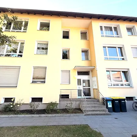 Cozy 2-room Near Hannover Daire *